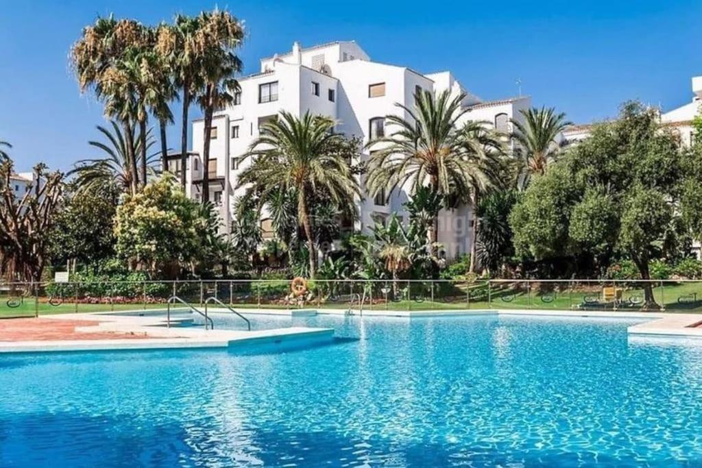 Caprichoso Apartamento En El Corazon De Puerto Banus Marbella Exteriör bild